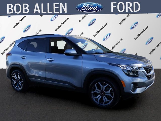 Used 2022 Kia Seltos SX w/ Sunroof Package AWD/4WD image 2