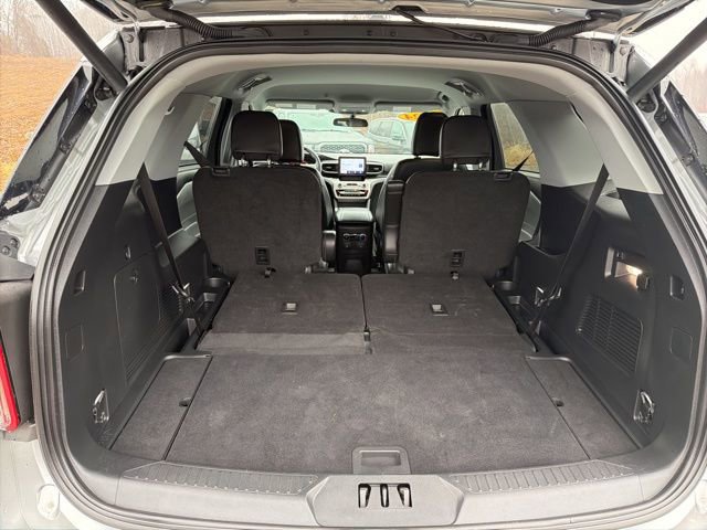 Certified 2024 Ford Explorer XLT w/ Equipment Group 202A image 12