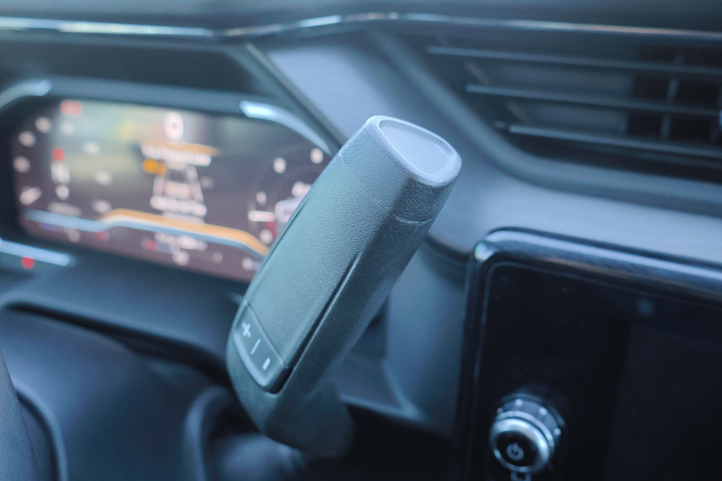 Used 2024 GMC Sierra 2500 AT4 w/ AT4 Premium Plus Package image 24