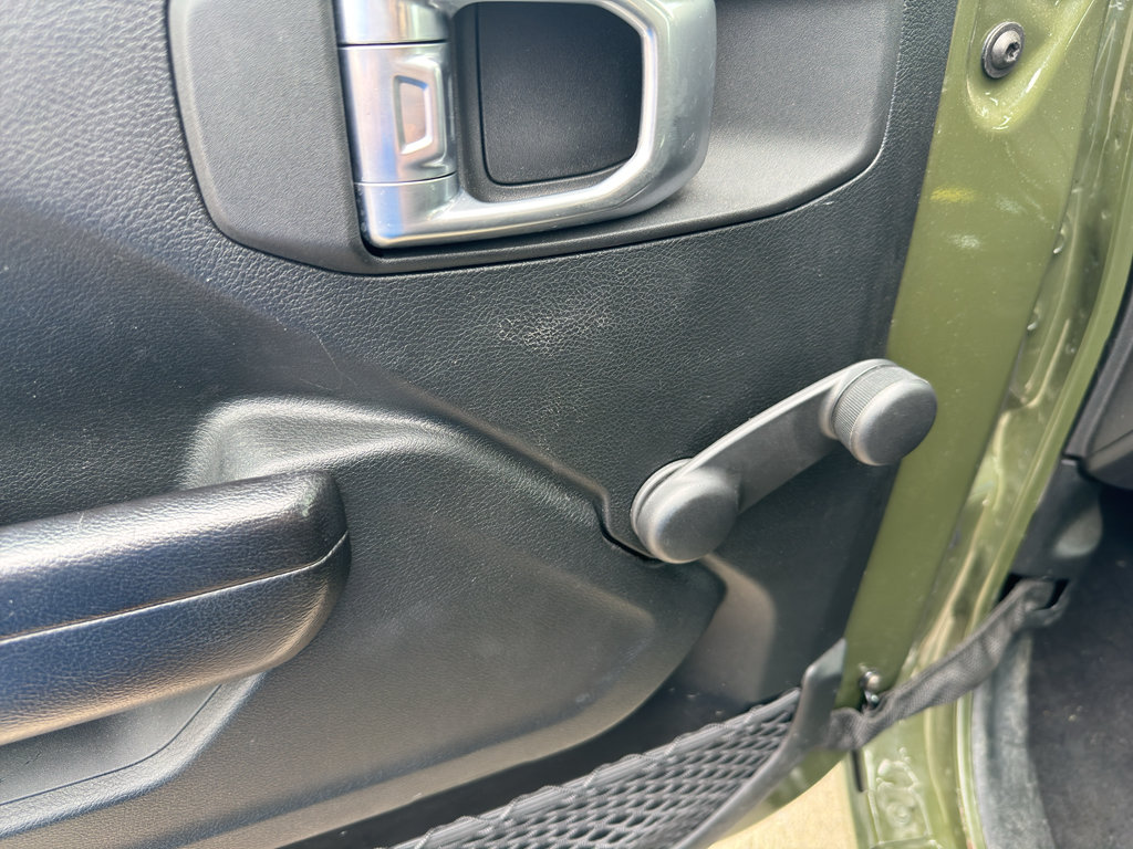 Used 2021 Jeep Wrangler Sport AWD/4WD image 15