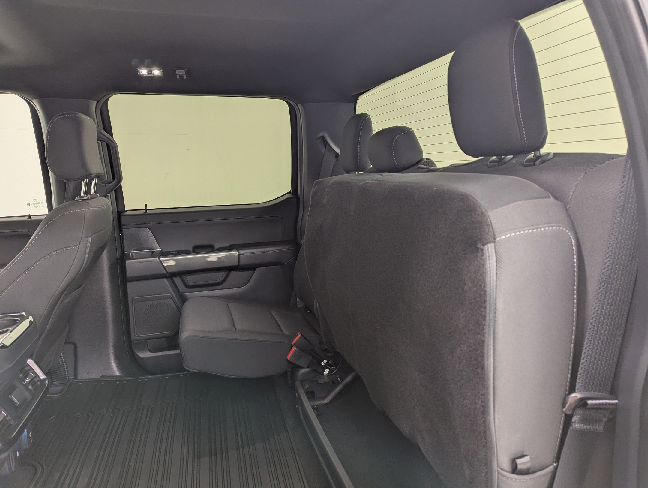 Certified 2023 Ford F150 XLT w/ Equipment Group 302A High image 21