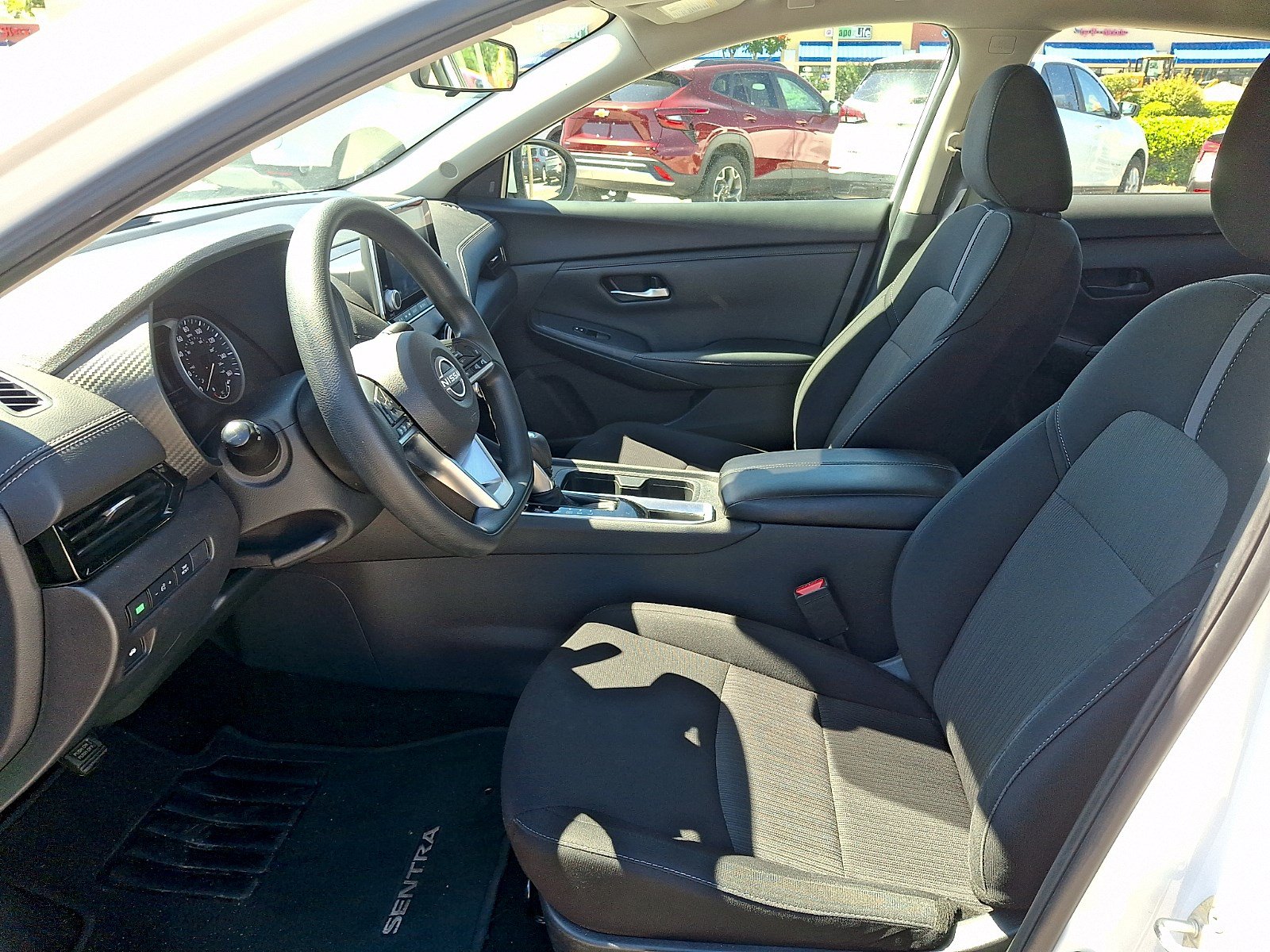 Used 2024 Nissan Sentra SV FWD image 12
