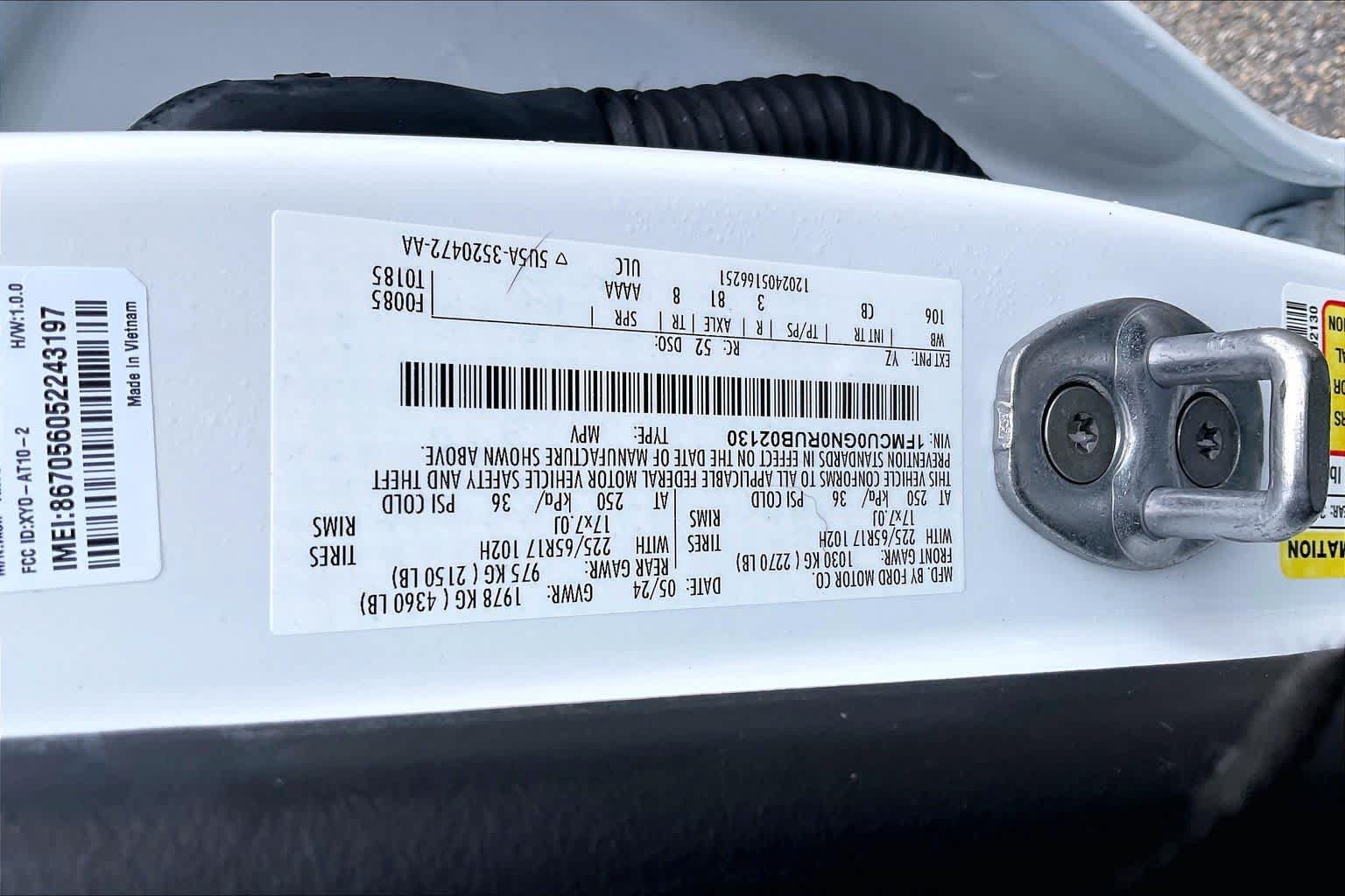 Certified 2024 Ford Escape Active FWD image 33