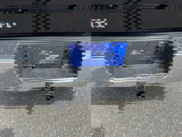 Used 2018 Chevrolet Silverado 1500 LT w/ All Star Edition image 9