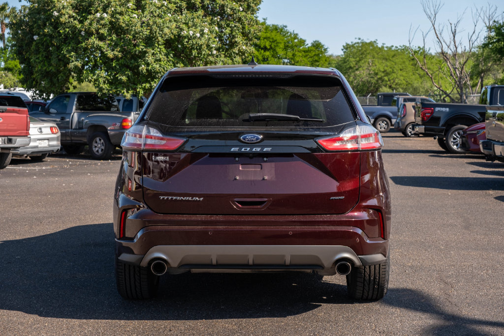 Certified 2024 Ford Edge Titanium w/ Titanium Elite Package AWD/4WD image 4