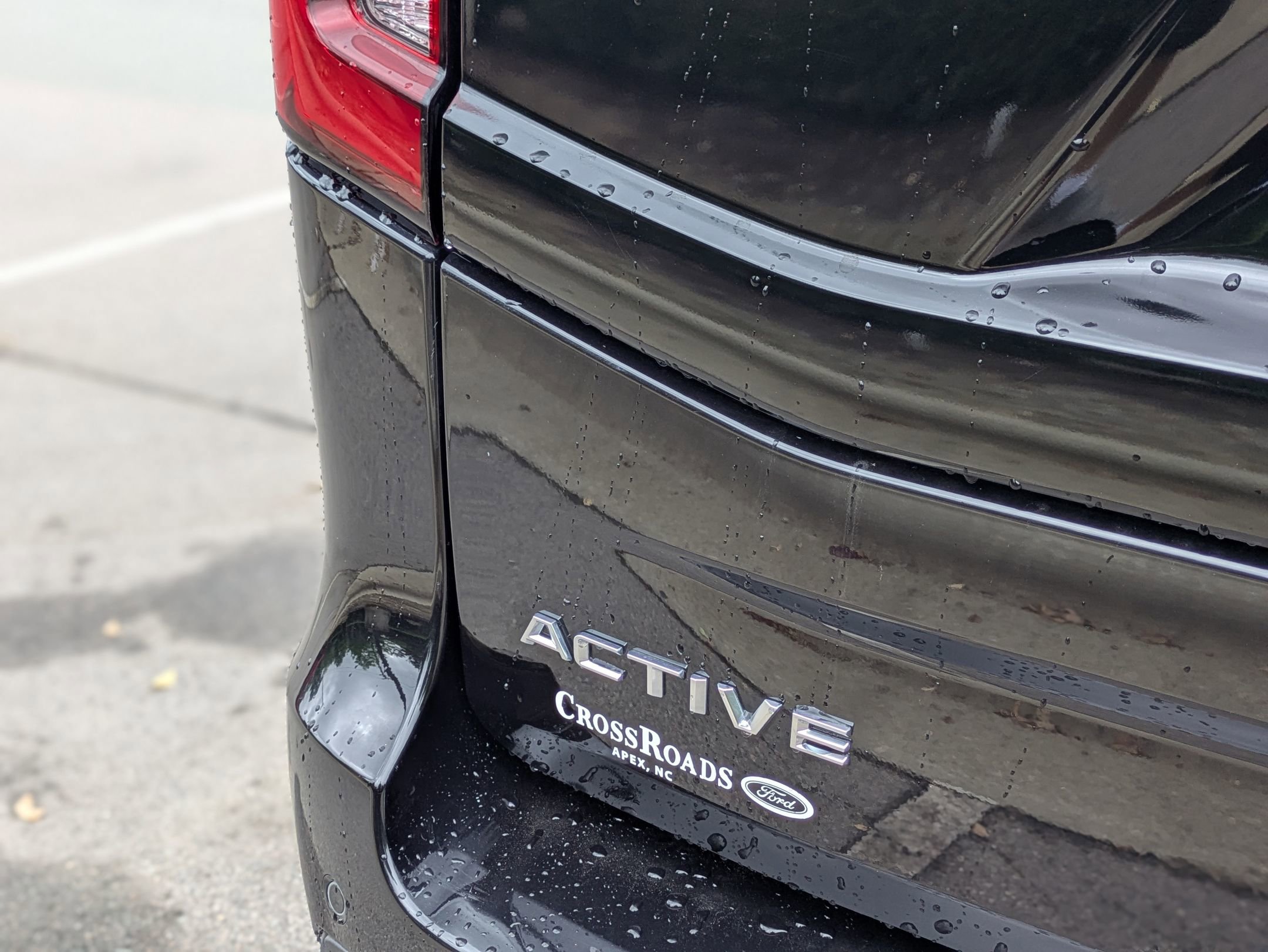 Certified 2025 Ford Expedition Active AWD/4WD image 32