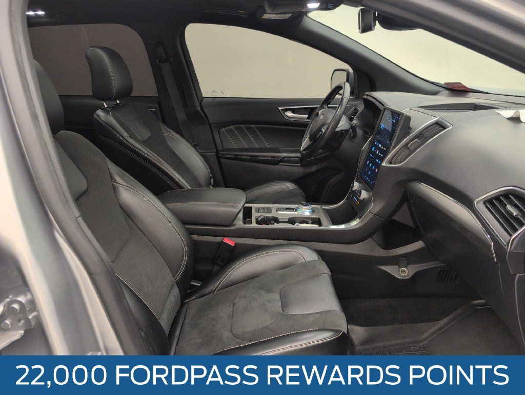 Certified 2022 Ford Edge ST w/ Equipment Group 401A AWD/4WD image 16