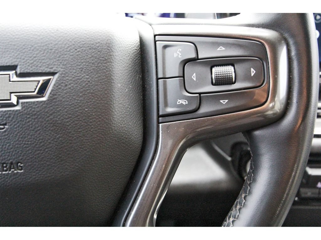 Used 2023 Chevrolet Silverado 1500 ZR2 AWD/4WD image 18