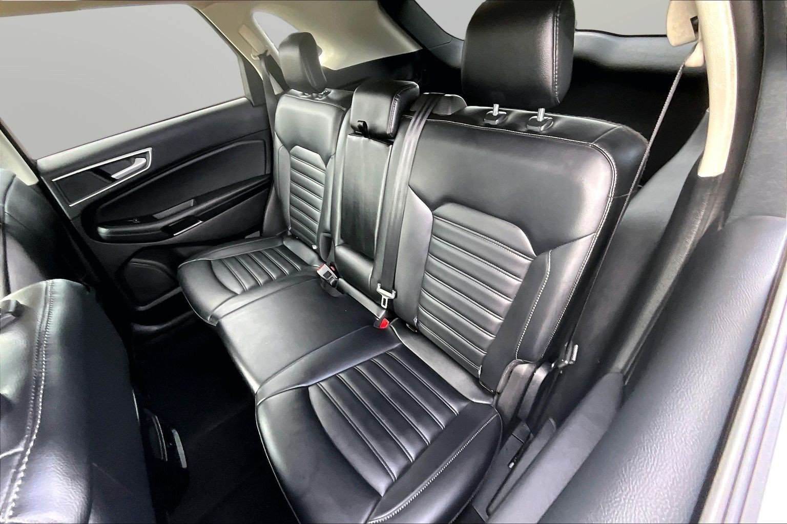Certified 2024 Ford Edge SEL AWD/4WD image 18