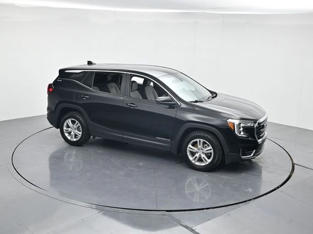 Used 2022 GMC Terrain SLE image 39