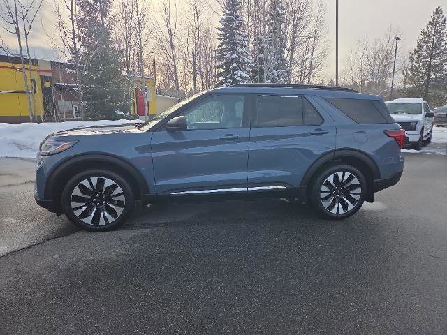 Certified 2025 Ford Explorer Active image 2