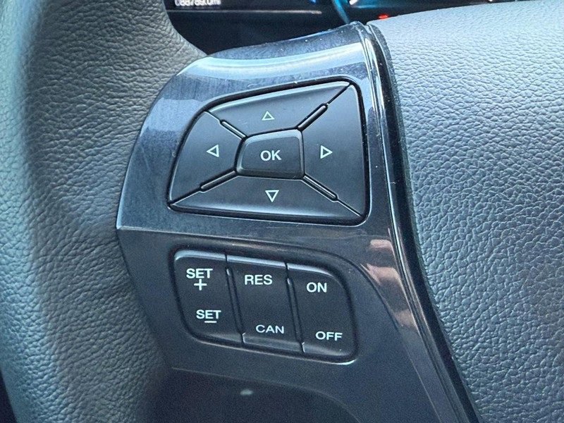 Certified 2019 Ford Explorer XLT w/ Equipment Group 202A image 16