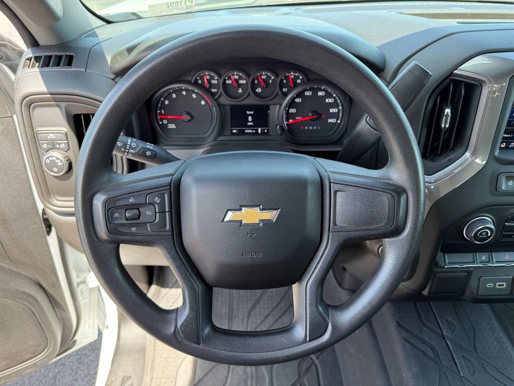 Used 2024 Chevrolet Silverado 2500 W/T image 16