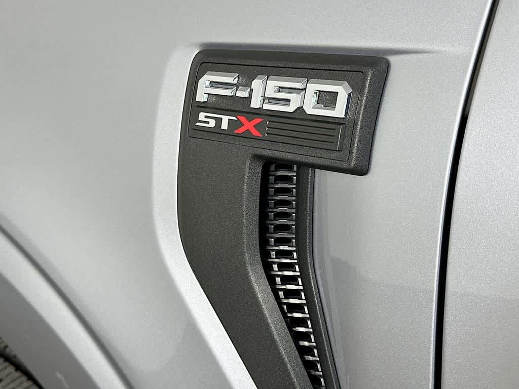 Certified 2022 Ford F150 XL w/ STX Appearance Package RWD image 7