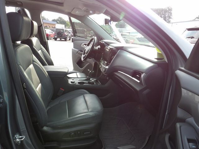 Used 2018 Chevrolet Traverse LT FWD image 34