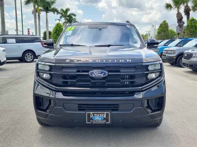 Certified 2025 Ford Expedition Max Active RWD image 2