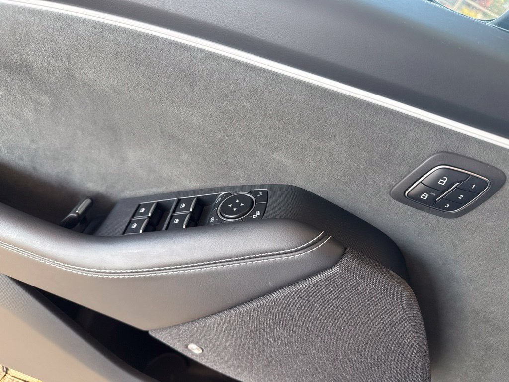 Certified 2025 Ford Mustang Mach-E GT AWD/4WD image 14