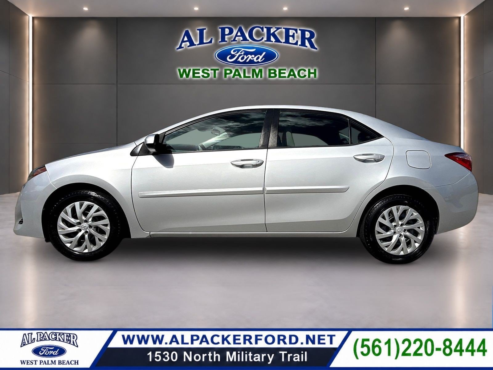 Used 2017 Toyota Corolla LE FWD image 9