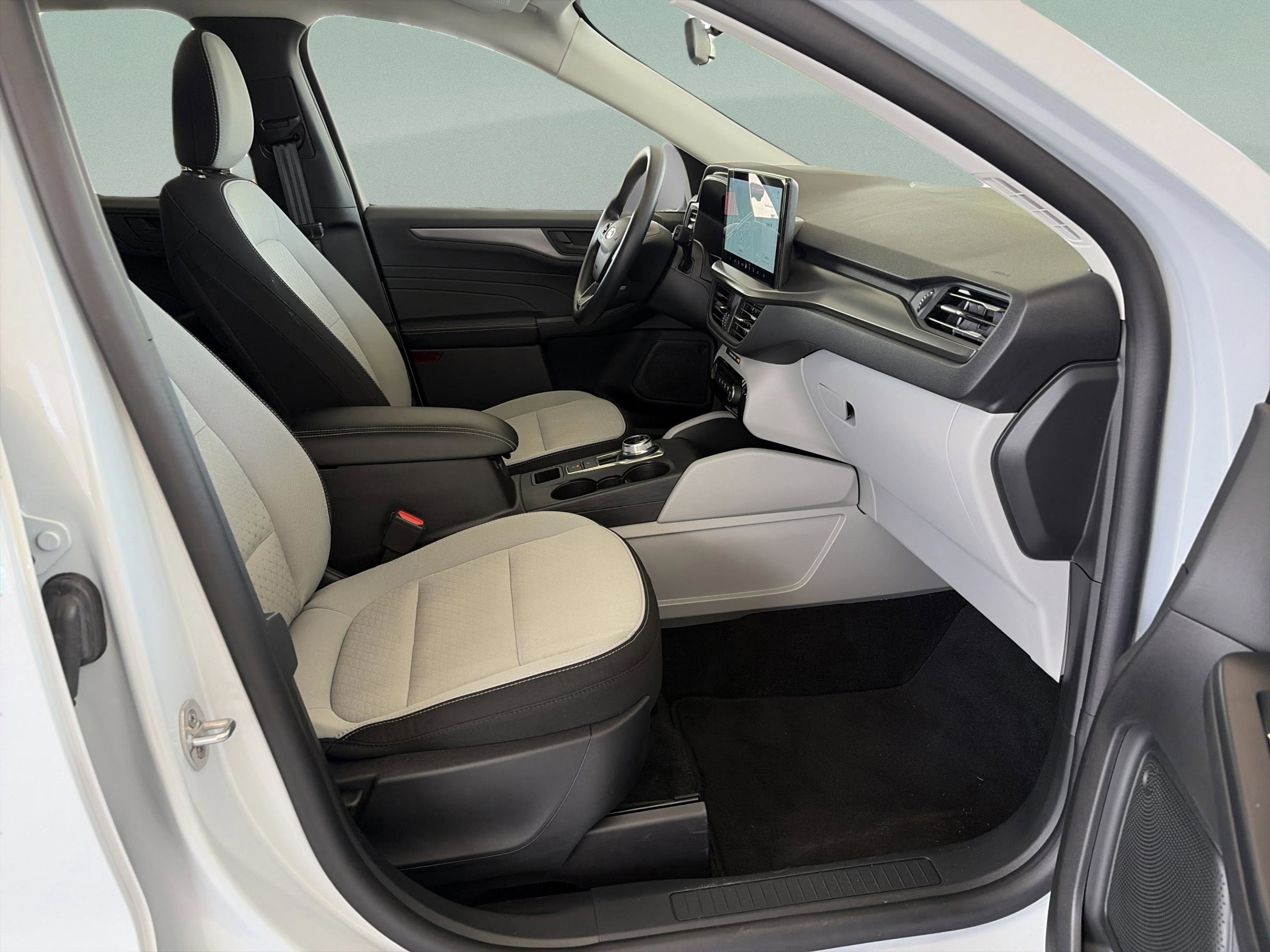 Certified 2025 Ford Escape Active w/ Tech Pack #1 image 18