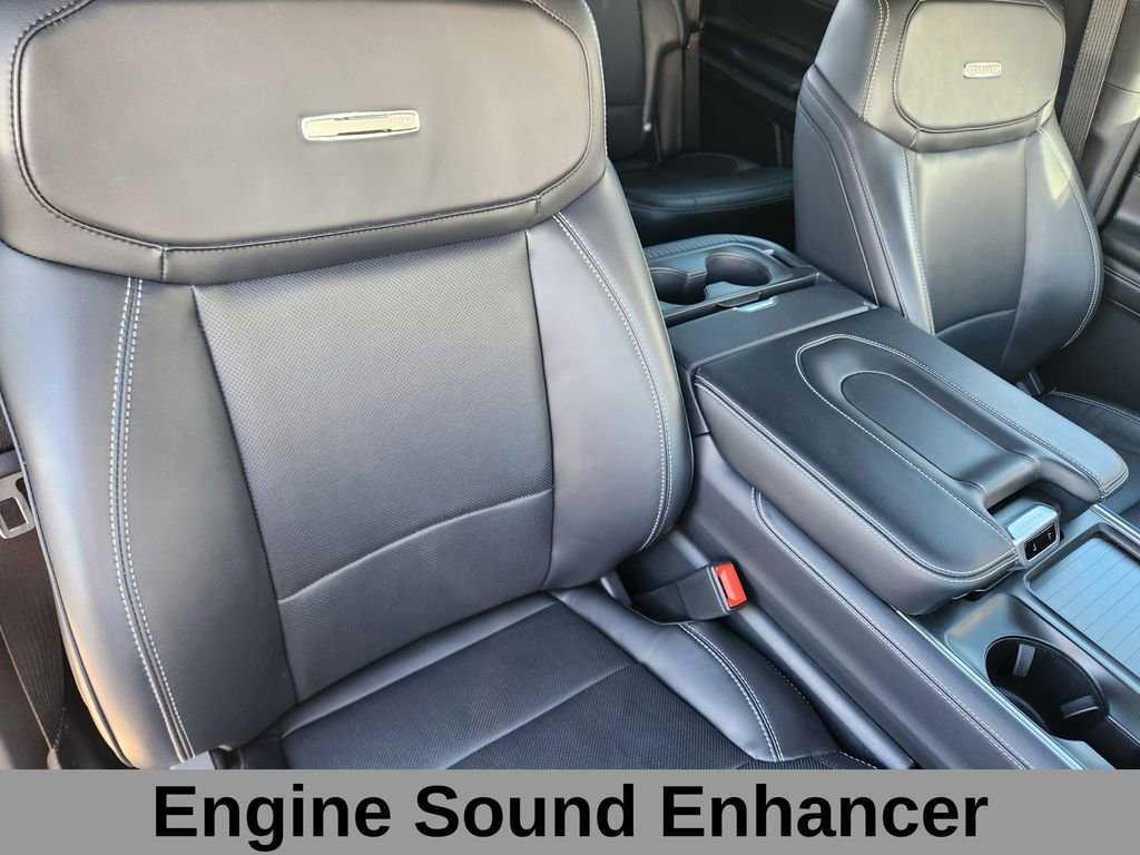 Certified 2025 Ford Expedition Platinum w/ Stealth Performance Package AWD/4WD image 21