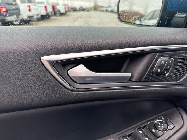 Certified 2021 Ford Edge ST image 25