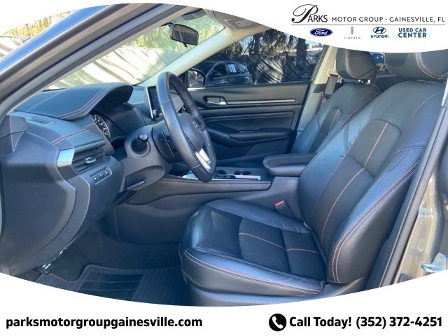 Used 2022 Nissan Altima 2.0 SR image 12