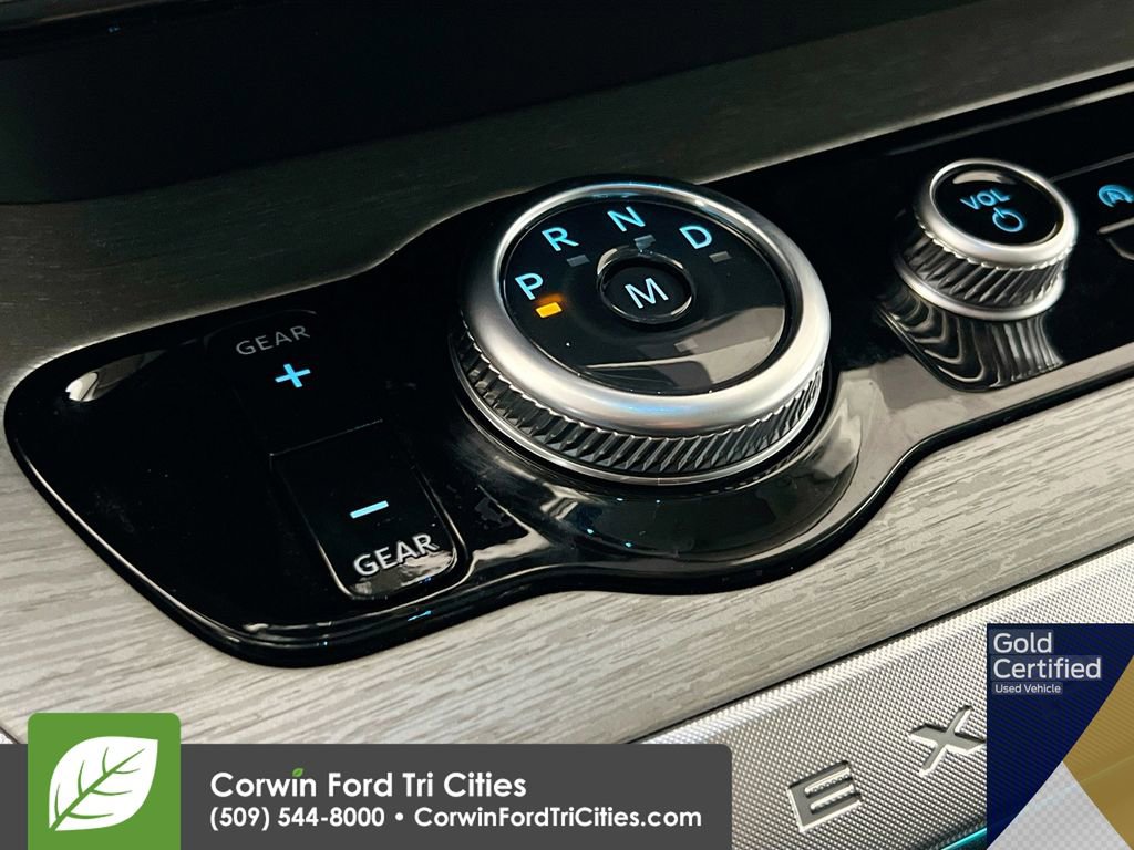 Certified 2025 Ford Expedition Max Platinum AWD/4WD image 10