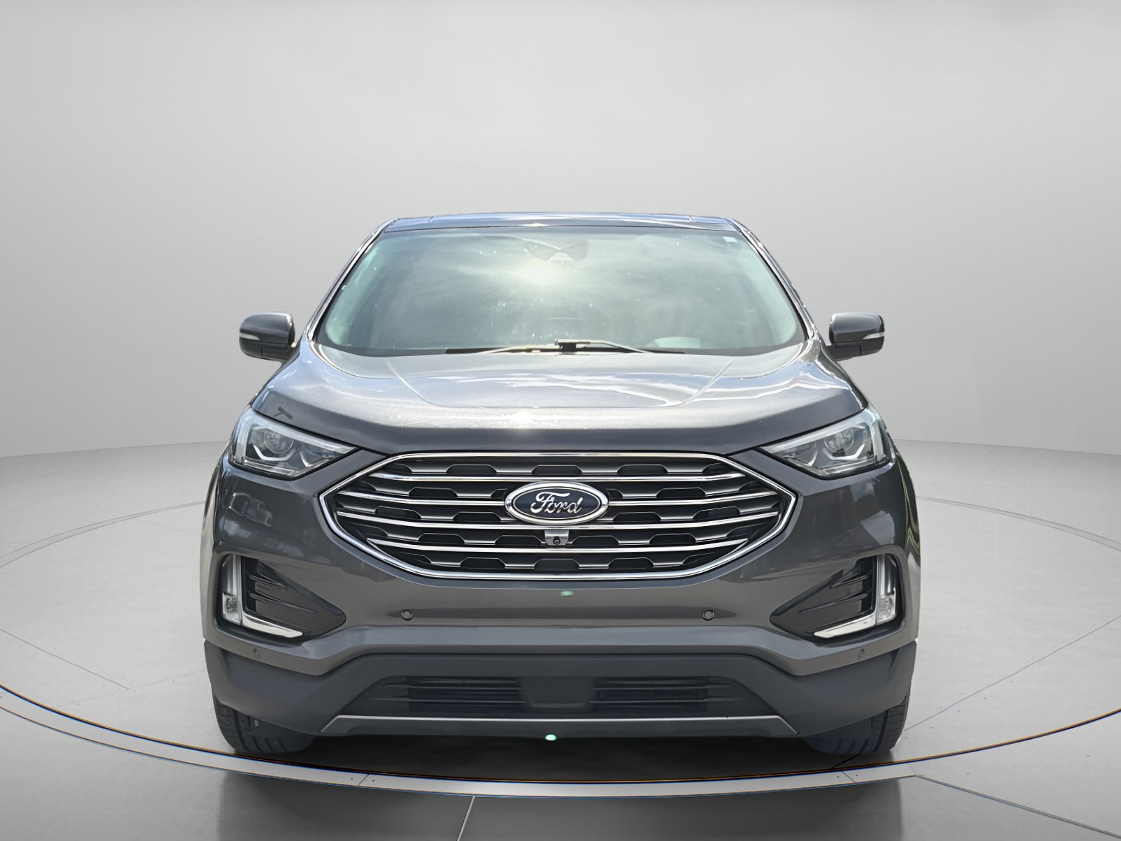 Certified 2019 Ford Edge Titanium w/ Equipment Group 301A FWD image 37