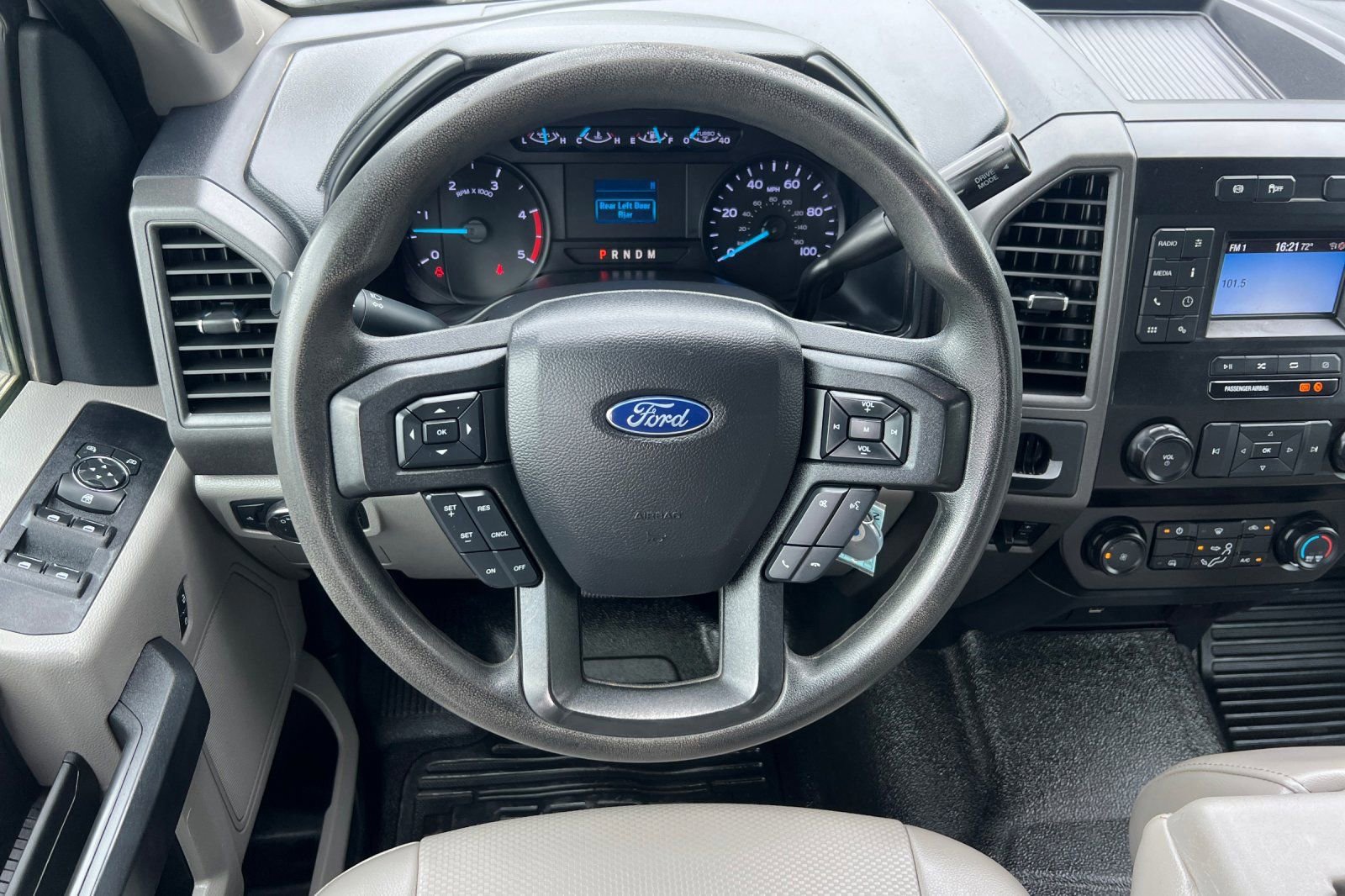 Certified 2020 Ford F250 XL w/ Power Equipment Group RWD image 15