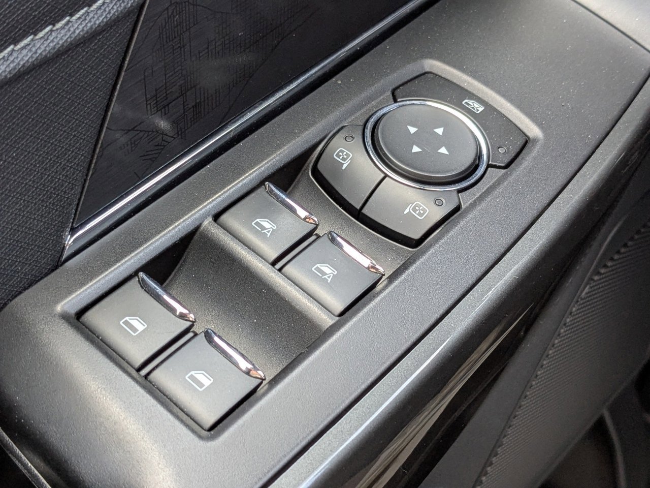 Certified 2022 Ford F150 XLT w/ Equipment Group 302A High image 30