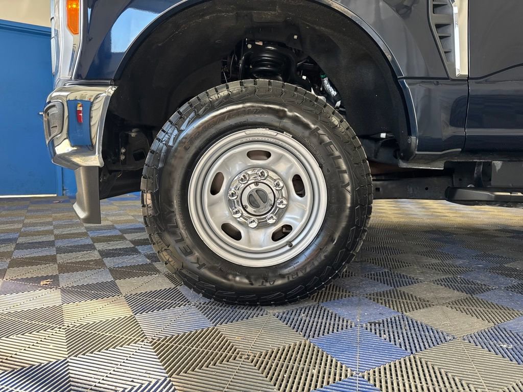 Certified 2023 Ford F350 XL w/ Snow Plow Prep Package image 31