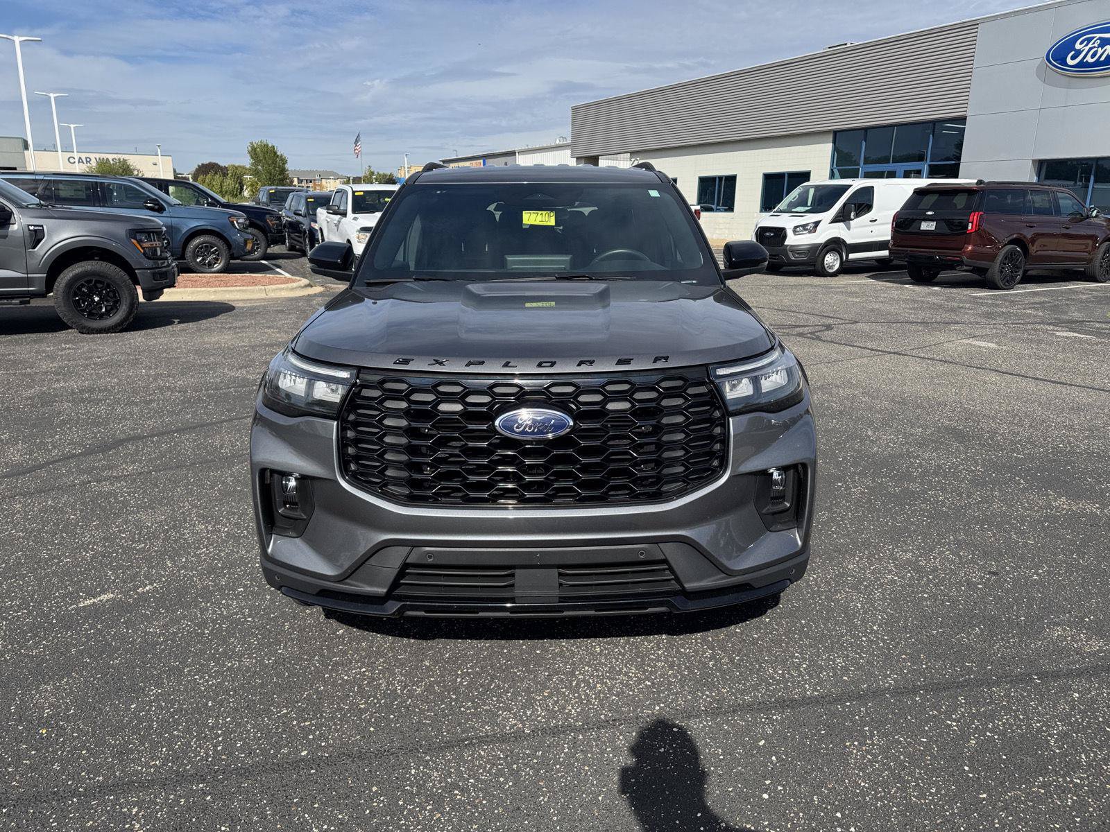 Certified 2025 Ford Explorer ST-Line w/ ST-Line Street Pack AWD/4WD image 10