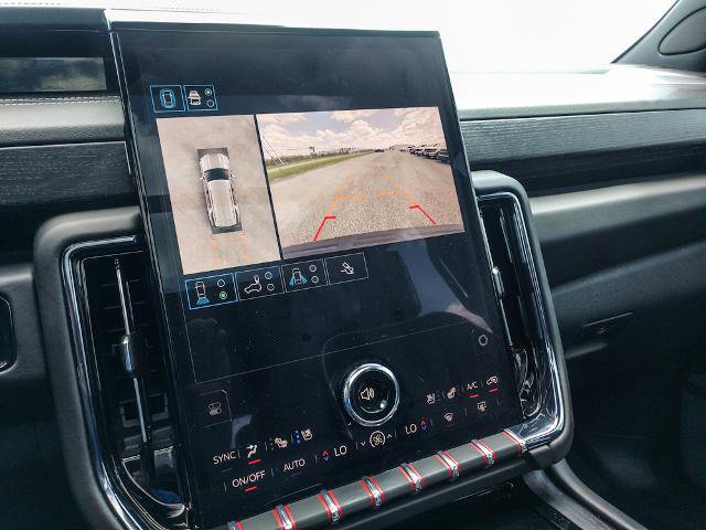 Used 2025 GMC Yukon AT4 Ultimate image 22