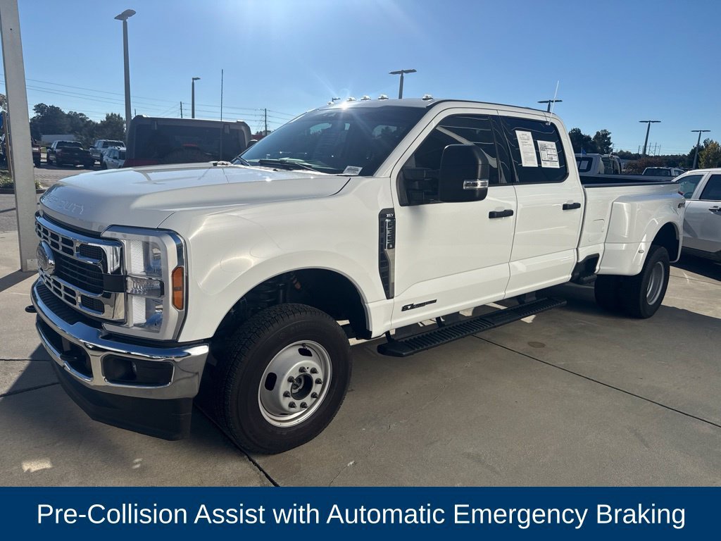 Certified 2025 Ford F350 XLT AWD/4WD image 4