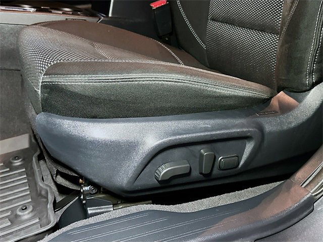 Used 2019 Subaru Outback 2.5i Premium image 16