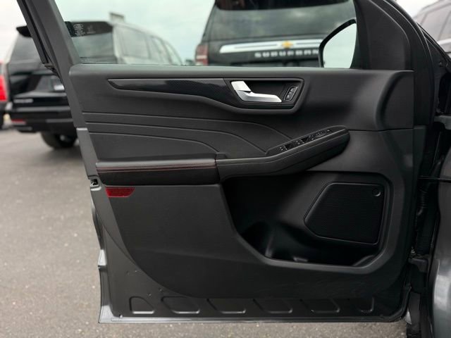 Certified 2023 Ford Escape ST-Line w/ Tech Pack #1 image 10