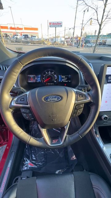 Certified 2023 Ford Edge ST image 14