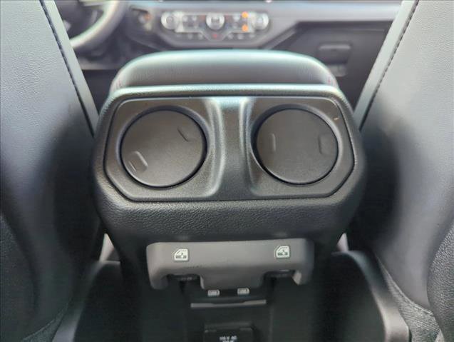 Used 2025 Jeep Wrangler Unlimited Rubicon image 21