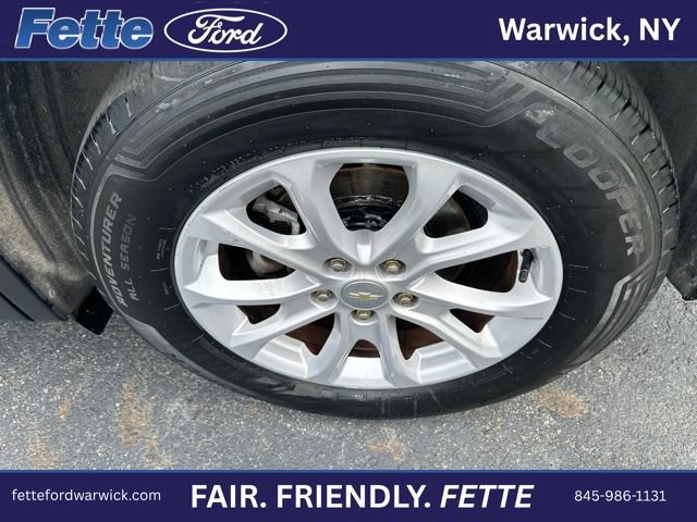 Used 2019 Chevrolet Equinox LS AWD/4WD image 11
