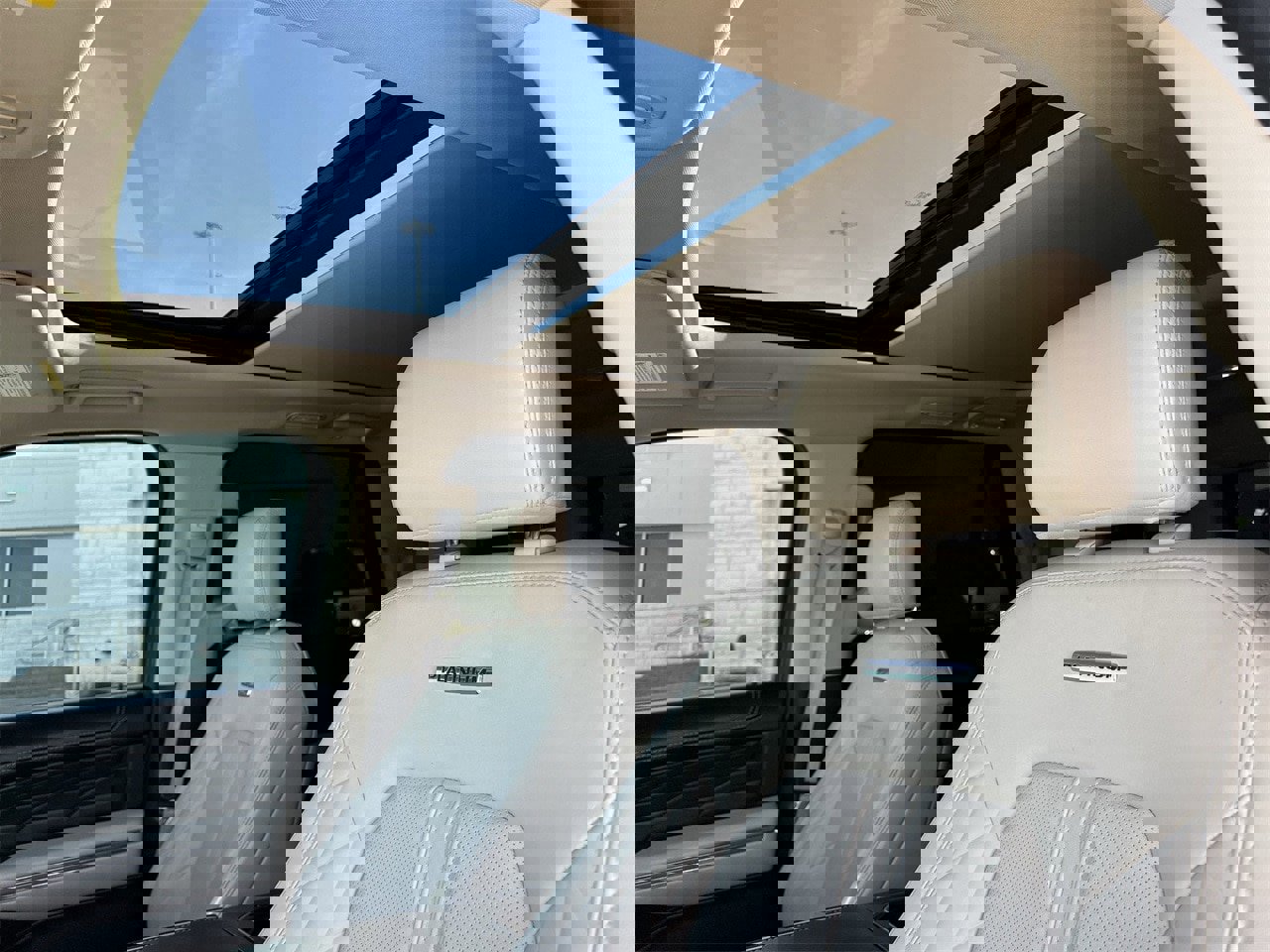 Certified 2023 Ford Expedition Max Platinum image 24