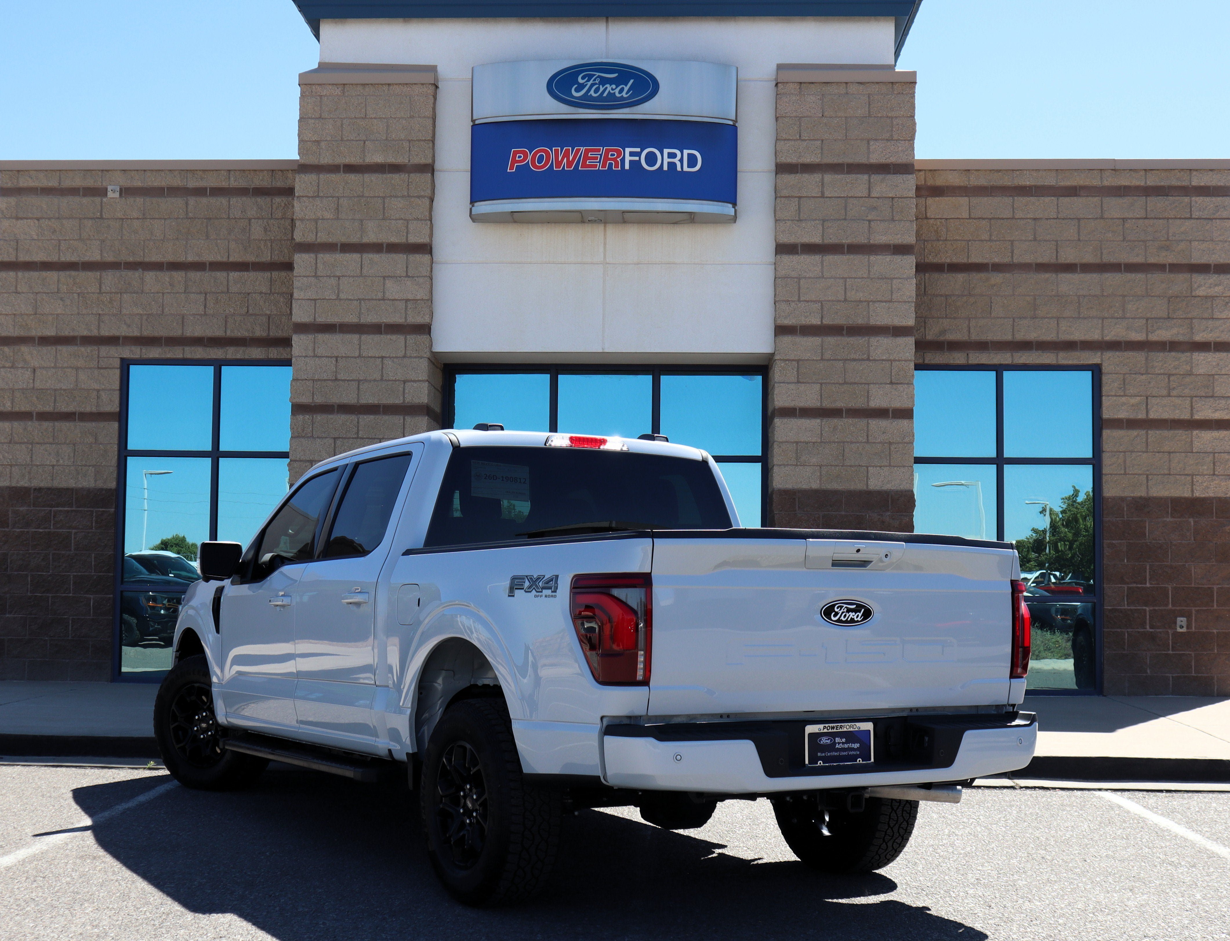 Certified 2025 Ford F150 Lariat w/ FX4 Off-Road Package AWD/4WD image 8
