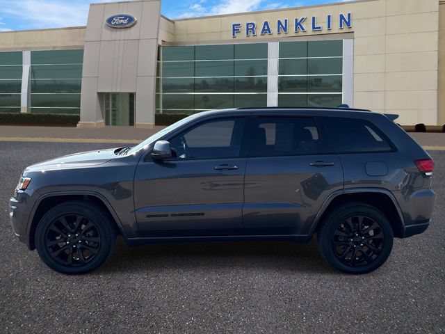 Used 2019 Jeep Grand Cherokee Altitude AWD/4WD image 4