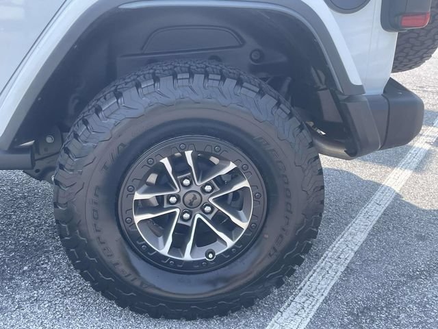 Used 2024 Jeep Wrangler Unlimited Rubicon 392 AWD/4WD image 11