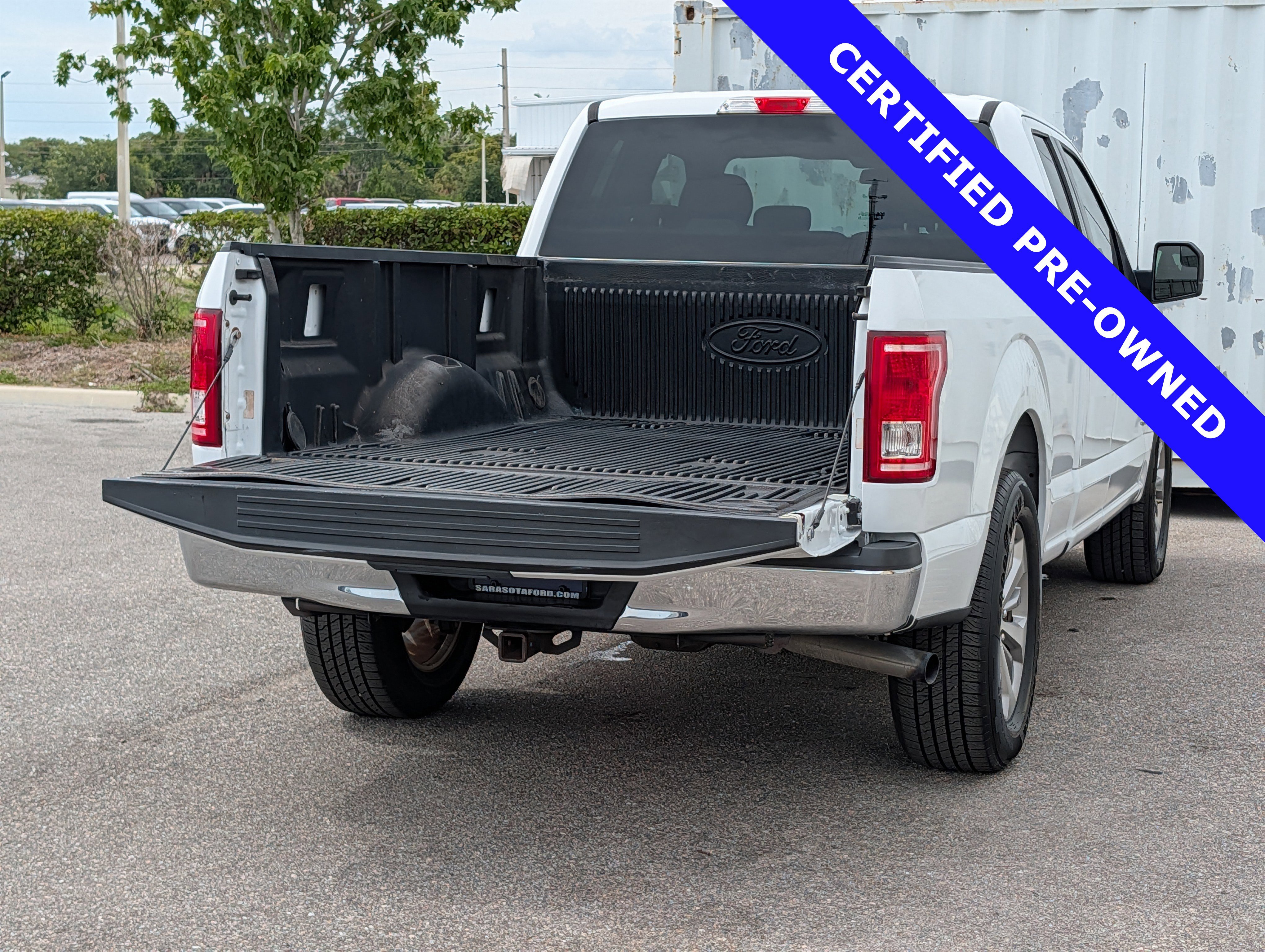 Certified 2017 Ford F150 XLT RWD image 13