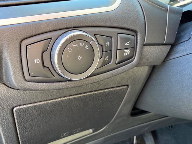 Certified 2024 Ford Edge SEL w/ Convenience Package AWD/4WD image 16