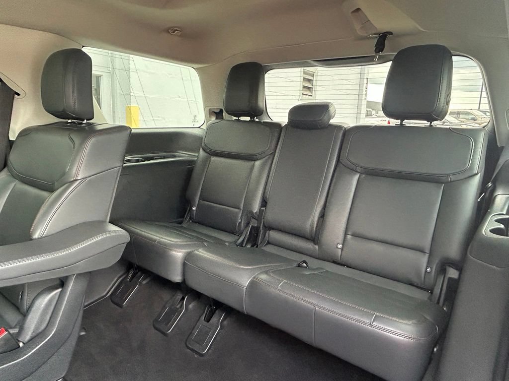 Certified 2025 Ford Expedition Active AWD/4WD image 21