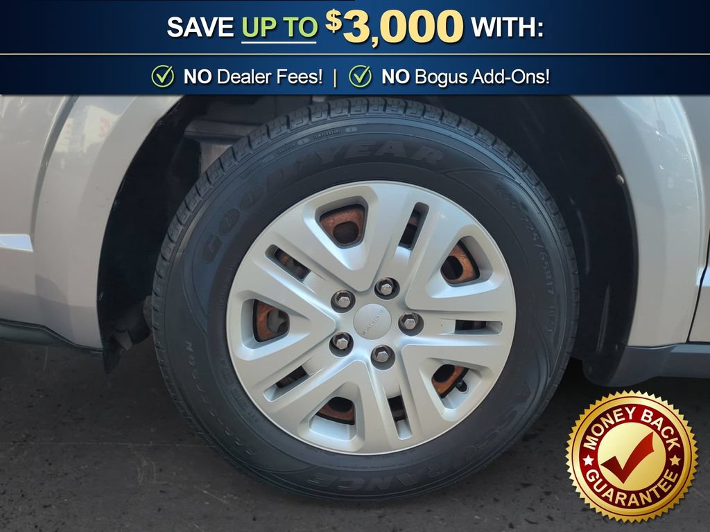 Used 2019 Dodge Journey SE FWD image 13