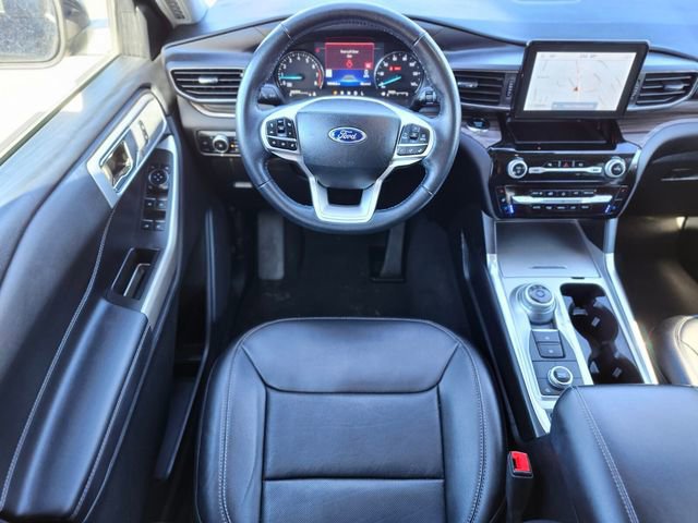 Certified 2023 Ford Explorer Limited image 13