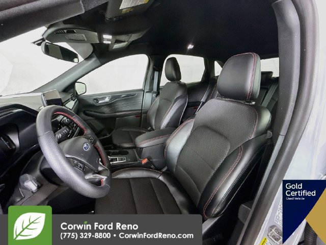 Certified 2025 Ford Escape ST-Line Select w/ Class II Trailer Tow Package AWD/4WD image 22