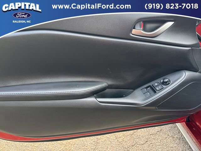Used 2024 MAZDA MX-5 Miata Sport image 18